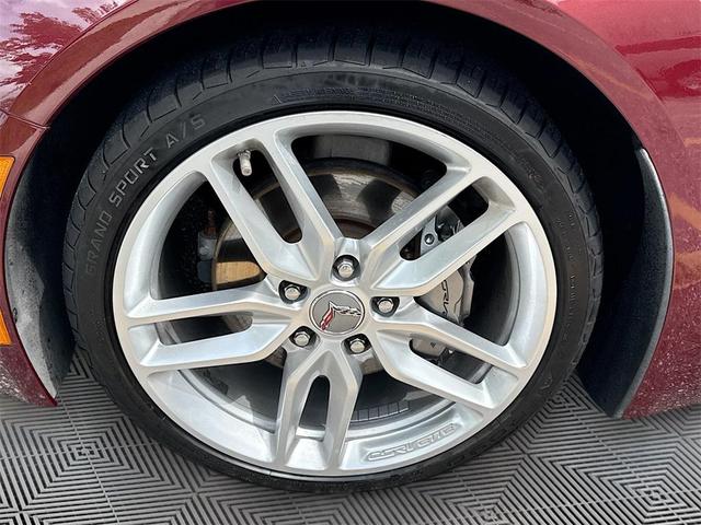 Photo of 2019 Long Beach Red Metallic Tintcoat Chevrolet Corvette