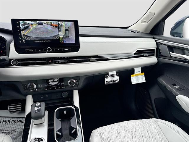 Photo of 2025 Cosmic Blue Metallic Mitsubishi Outlander