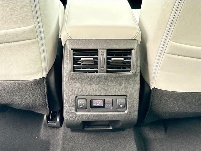Photo of 2025 Cosmic Blue Metallic Mitsubishi Outlander