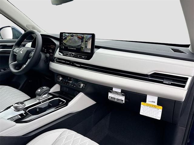 Photo of 2025 Cosmic Blue Metallic Mitsubishi Outlander