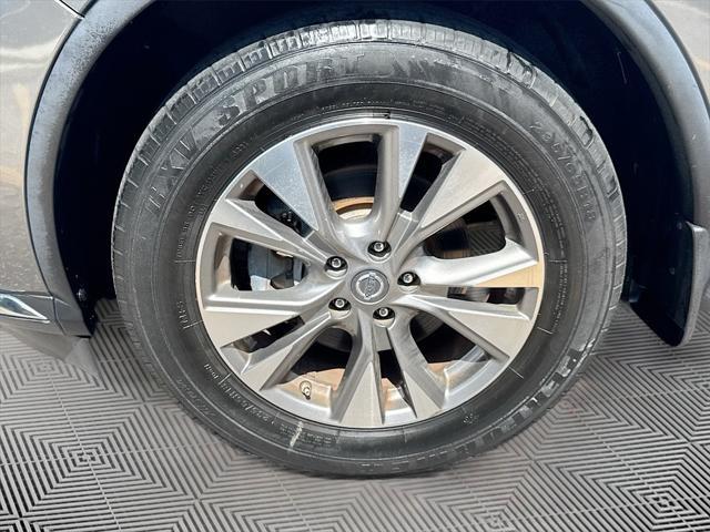 Photo of 2018 Gun Metallic Nissan Murano