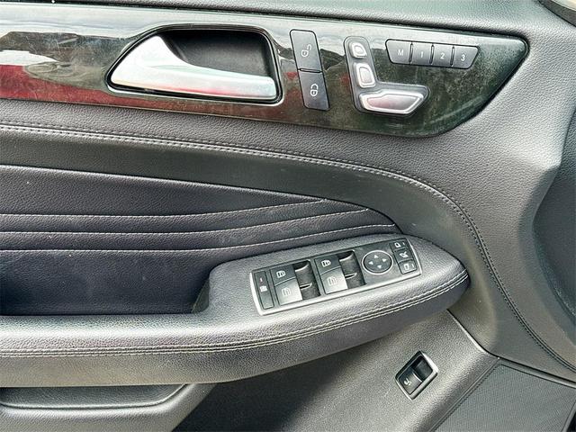 Photo of 2019 Black Mercedes-Benz AMG GLE 43