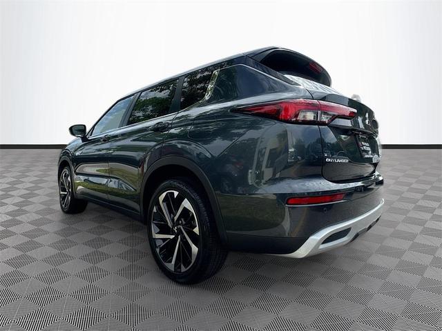 Photo of 2025 Graphite Gray Mitsubishi Outlander PHEV