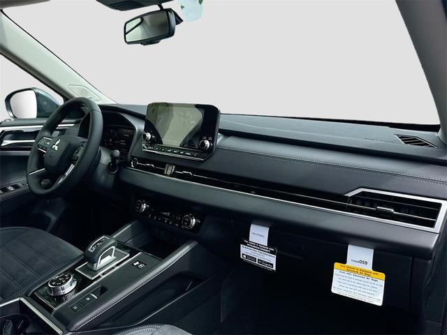 Photo of 2025 Graphite Gray Mitsubishi Outlander PHEV