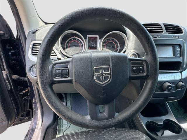 Photo of 2011 Blackberry Pearlcoat Dodge Journey
