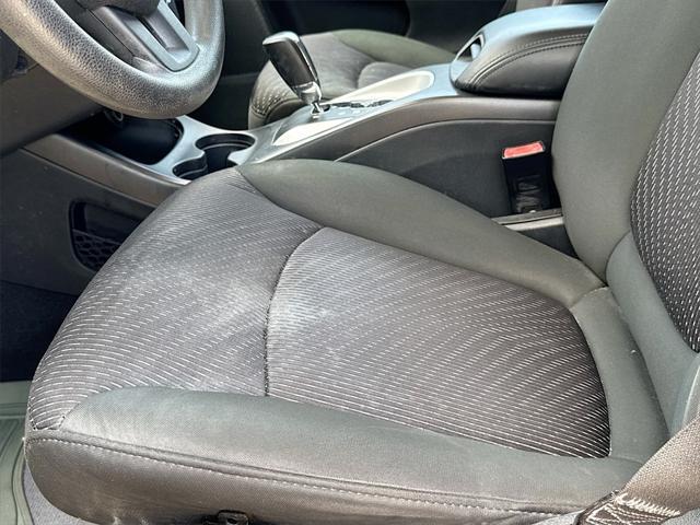 Photo of 2011 Blackberry Pearlcoat Dodge Journey