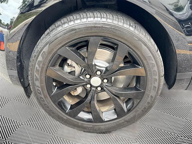 Photo of 2020 Black Land Rover Range Rover Evoque