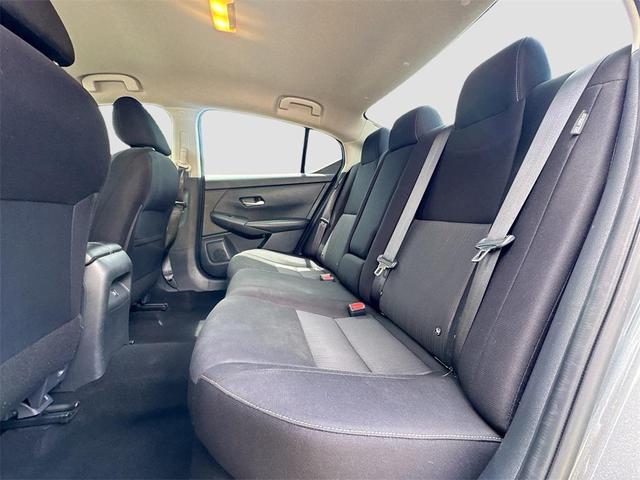 Photo of 2022 Gun Metallic Nissan Sentra