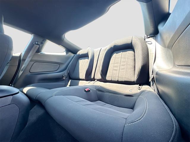 Photo of 2021 Oxford White Ford Mustang