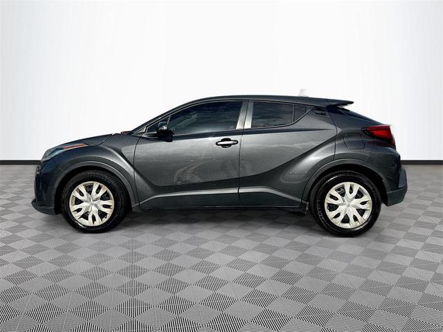 Photo of 2020 Magnetic Gray Toyota C-HR