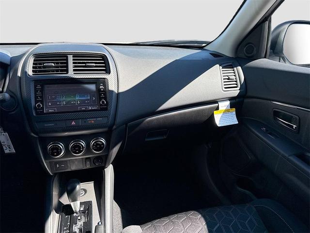 Photo of 2025 Alloy Silver Metallic Mitsubishi Outlander Sport
