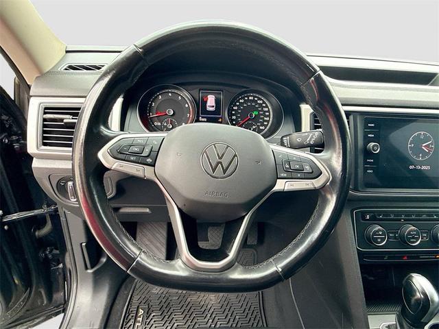 Photo of 2021 Deep Black Volkswagen Atlas