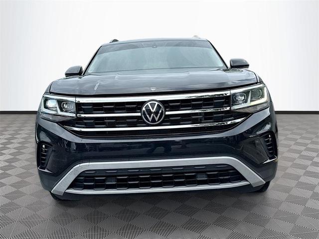 Photo of 2021 Deep Black Volkswagen Atlas