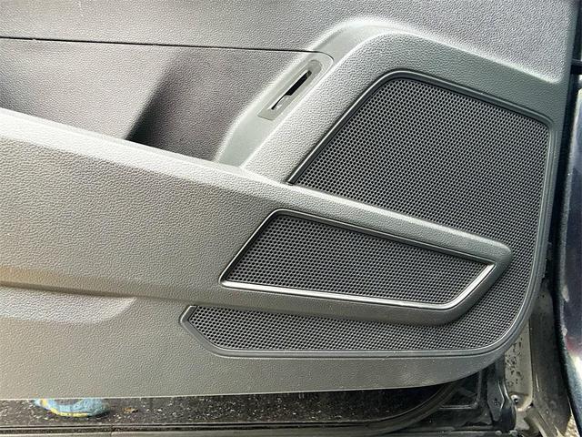 Photo of 2021 Deep Black Volkswagen Atlas