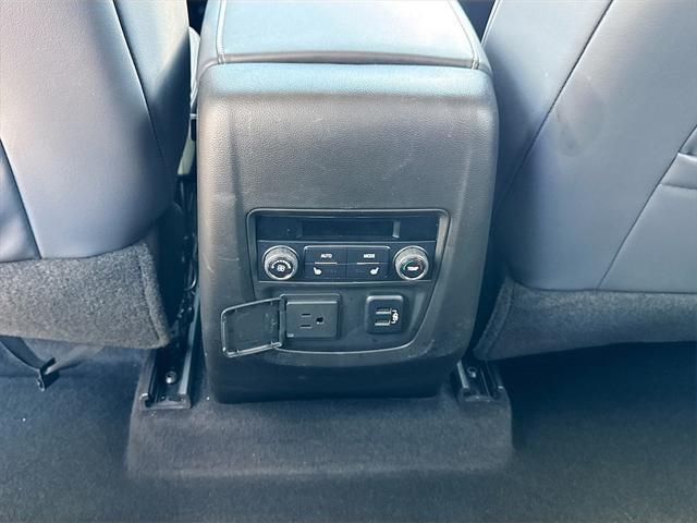 Photo of 2018 Quicksilver Metallic Buick Enclave