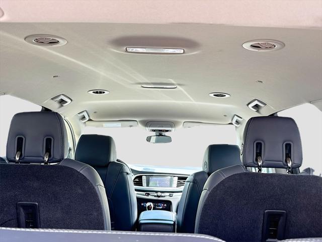 Photo of 2018 Quicksilver Metallic Buick Enclave