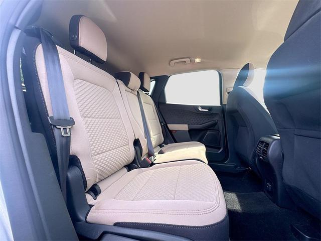 Photo of 2020 Ingot Silver Ford Escape