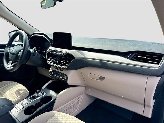 Photo of 2020 Ingot Silver Ford Escape