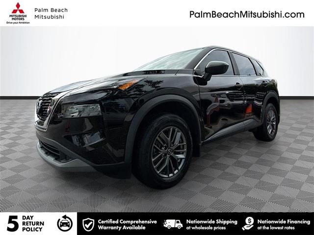 Photo of 2023 Super Black Nissan Rogue