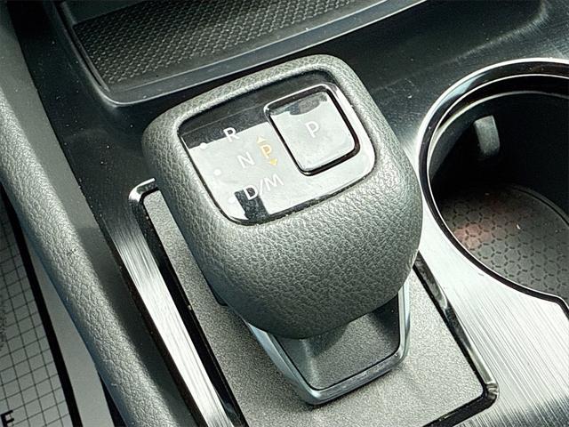 Photo of 2023 Super Black Nissan Rogue