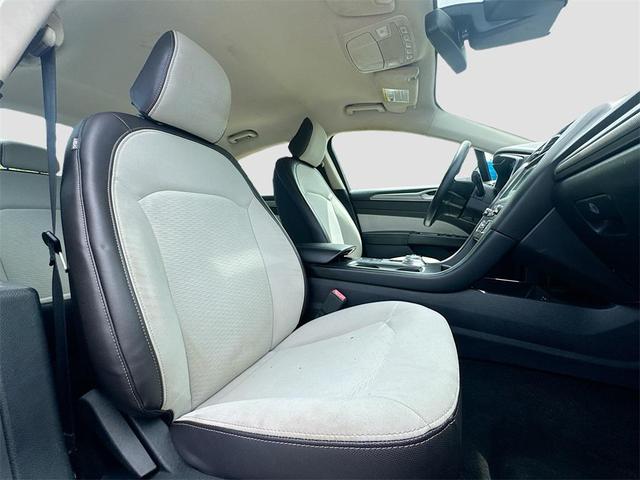 Photo of 2020 Blue Ford Fusion