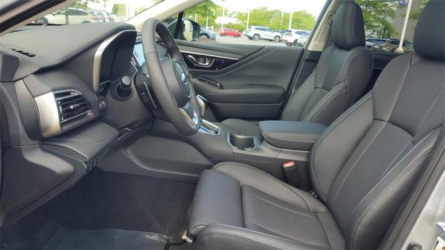 Photo of 2025 Ice Silver Metallic Subaru Outback