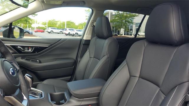 Photo of 2025 Ice Silver Metallic Subaru Outback