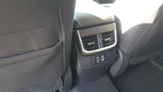 Photo of 2025 Ice Silver Metallic Subaru Outback
