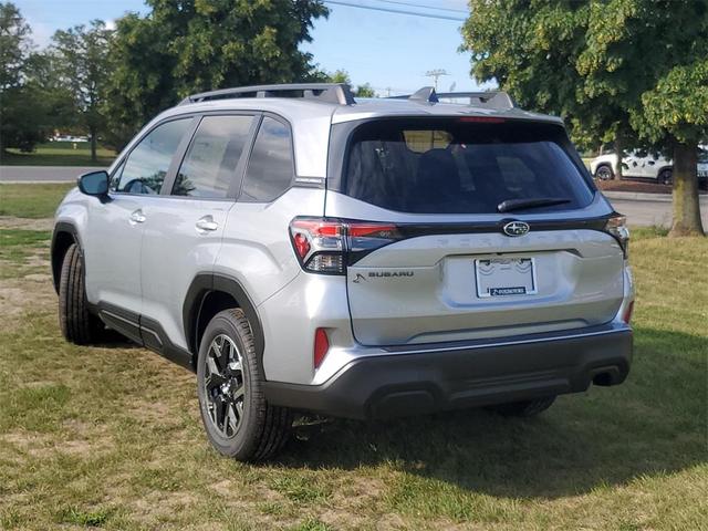 Photo of 2025 Ice Silver Metallic Subaru Forester
