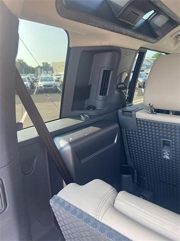 Photo of 2020 Pangea Green Land Rover Defender