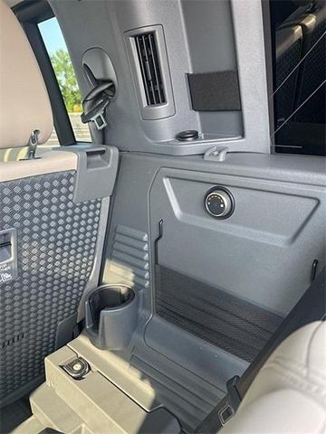 Photo of 2020 Pangea Green Land Rover Defender