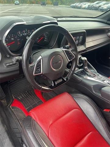 Photo of 2017 Mosaic Black Metallic Chevrolet Camaro