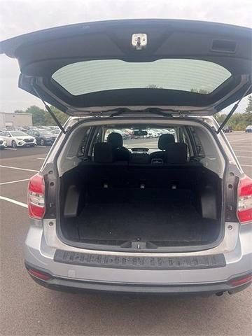 Photo of 2016 Ice Silver Metallic Subaru Forester