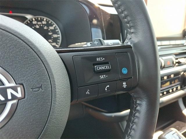 Photo of 2022 Scarlet Ember Nissan Pathfinder