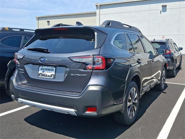 Photo of 2025 Magnetite Gray Metallic Subaru Outback