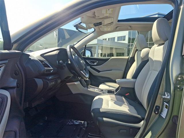 Photo of 2021 Jasper Green Metallic Subaru Forester