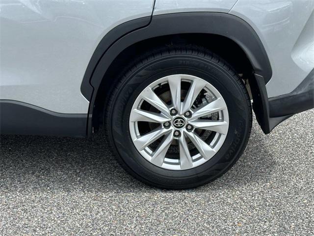 Photo of 2022 Sonic Silver Toyota Corolla Cross