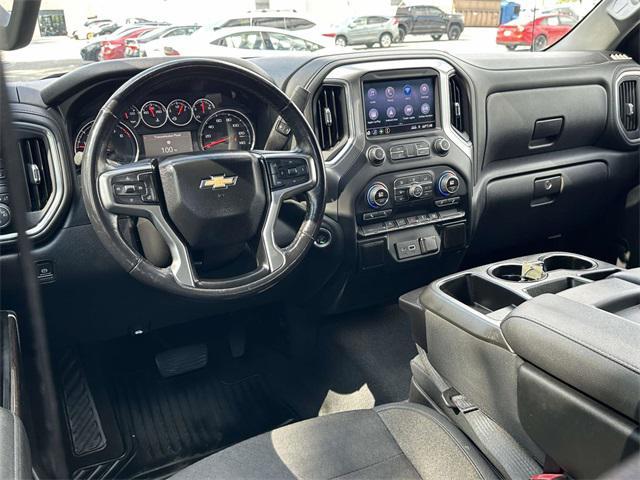 Photo of 2019 Black Chevrolet Silverado 1500
