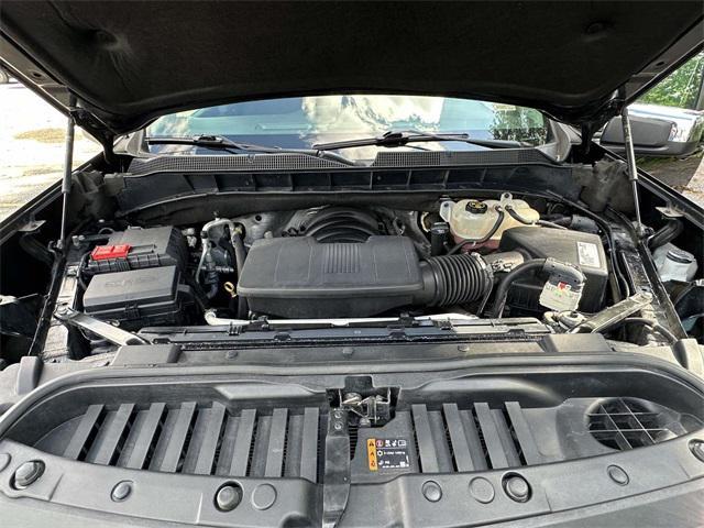 Photo of 2019 Black Chevrolet Silverado 1500