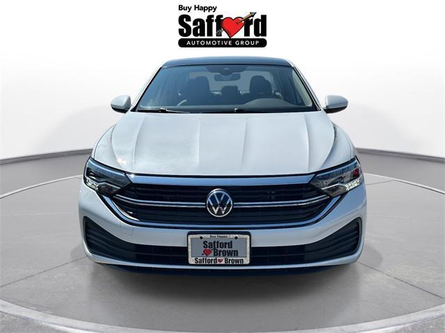 Photo of 2024 Opal White Volkswagen Jetta
