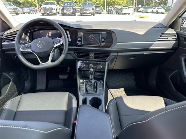 Photo of 2024 Opal White Volkswagen Jetta