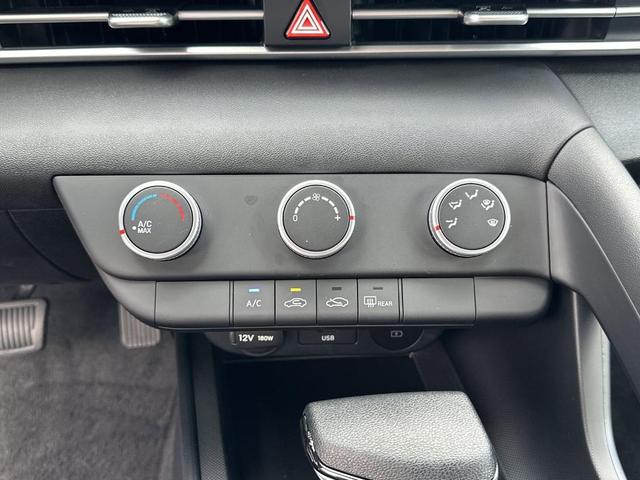 Photo of 2025 Metal Hyundai ELANTRA