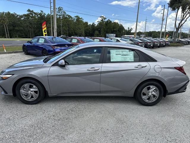 Photo of 2025 Metal Hyundai ELANTRA