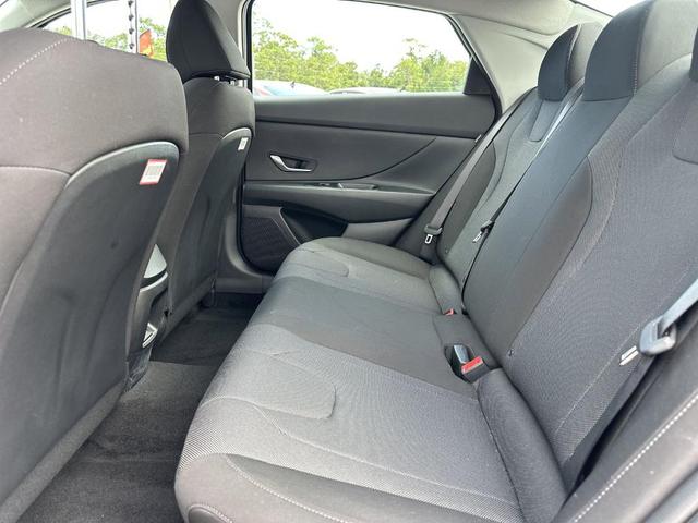 Photo of 2025 Metal Hyundai ELANTRA
