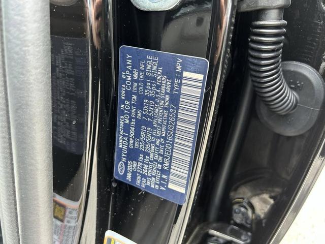 Photo of 2025 Ash Black Hyundai TUCSON Hybrid