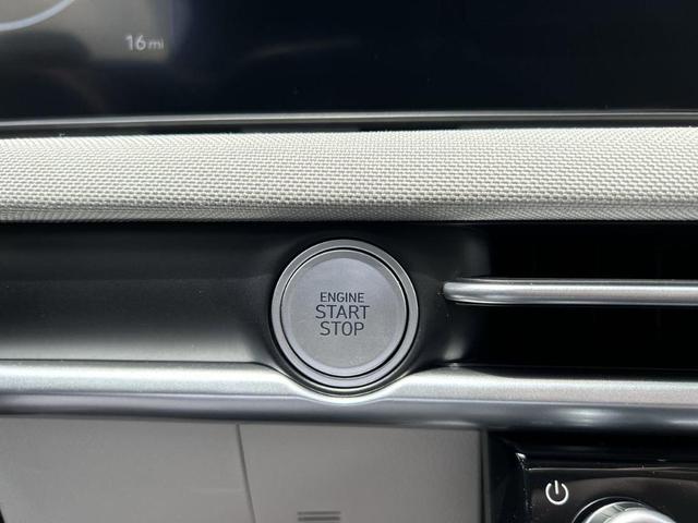Photo of 2025 Ash Black Hyundai TUCSON Hybrid