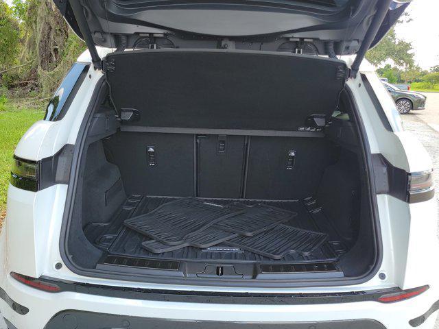 Photo of 2024 Ostuni Pearl White Metallic Land Rover Range Rover Evoque