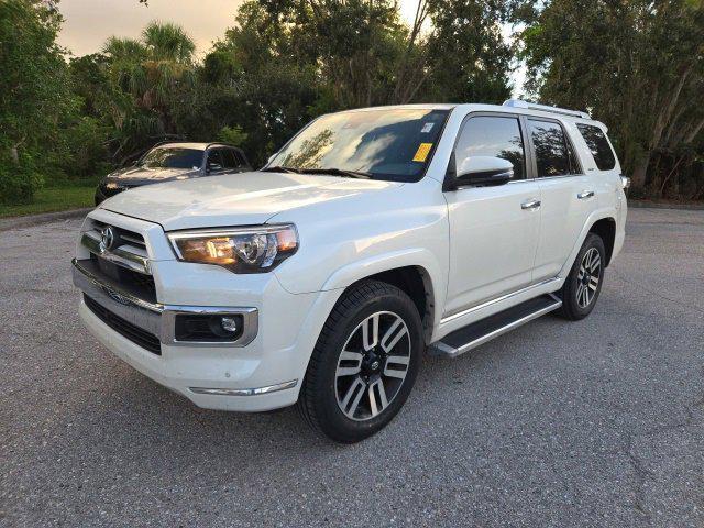 Photo of 2022 Classic Silver Metallic Toyota 4Runner