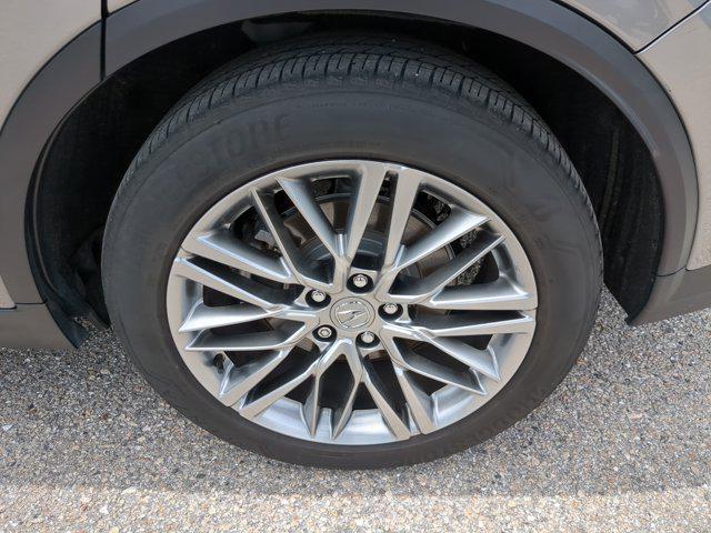 Photo of 2023 Liquid Carbon Metallic Acura MDX
