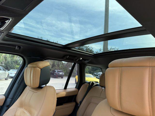 Photo of 2021 Black Land Rover Range Rover